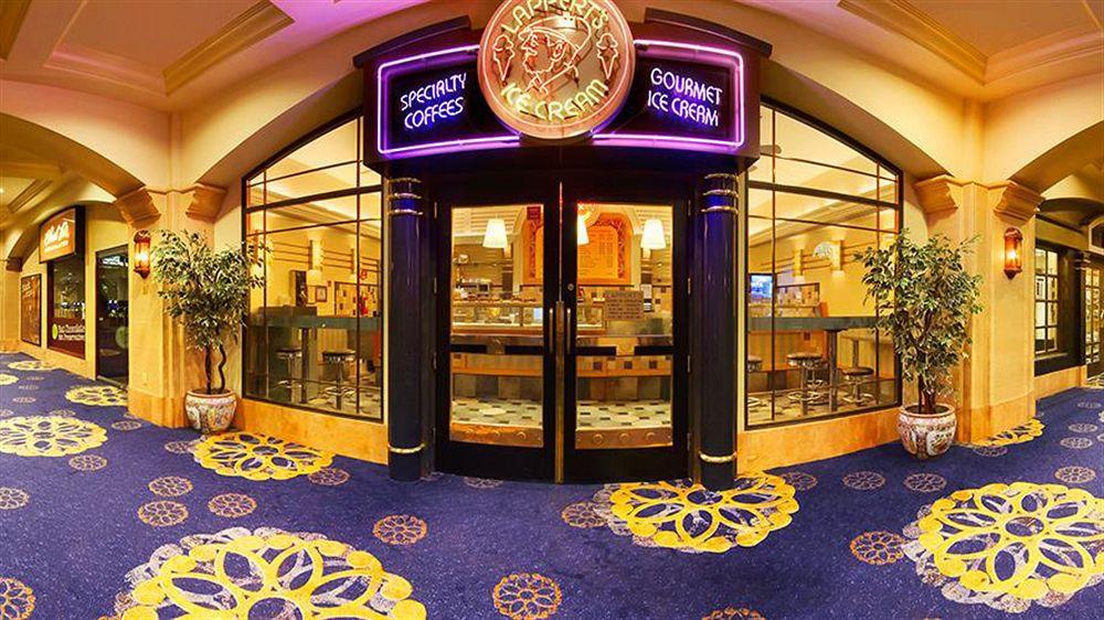 California Hotel And Casino Las Vegas Buitenkant foto